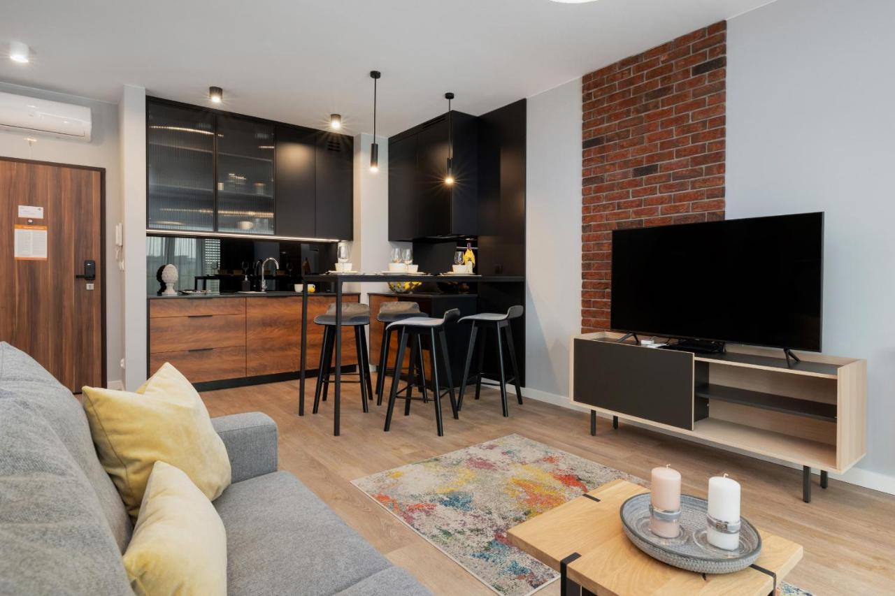 Exclusive Apartments Mostowa By Renters Prestige พอซนาน ภายนอก รูปภาพ