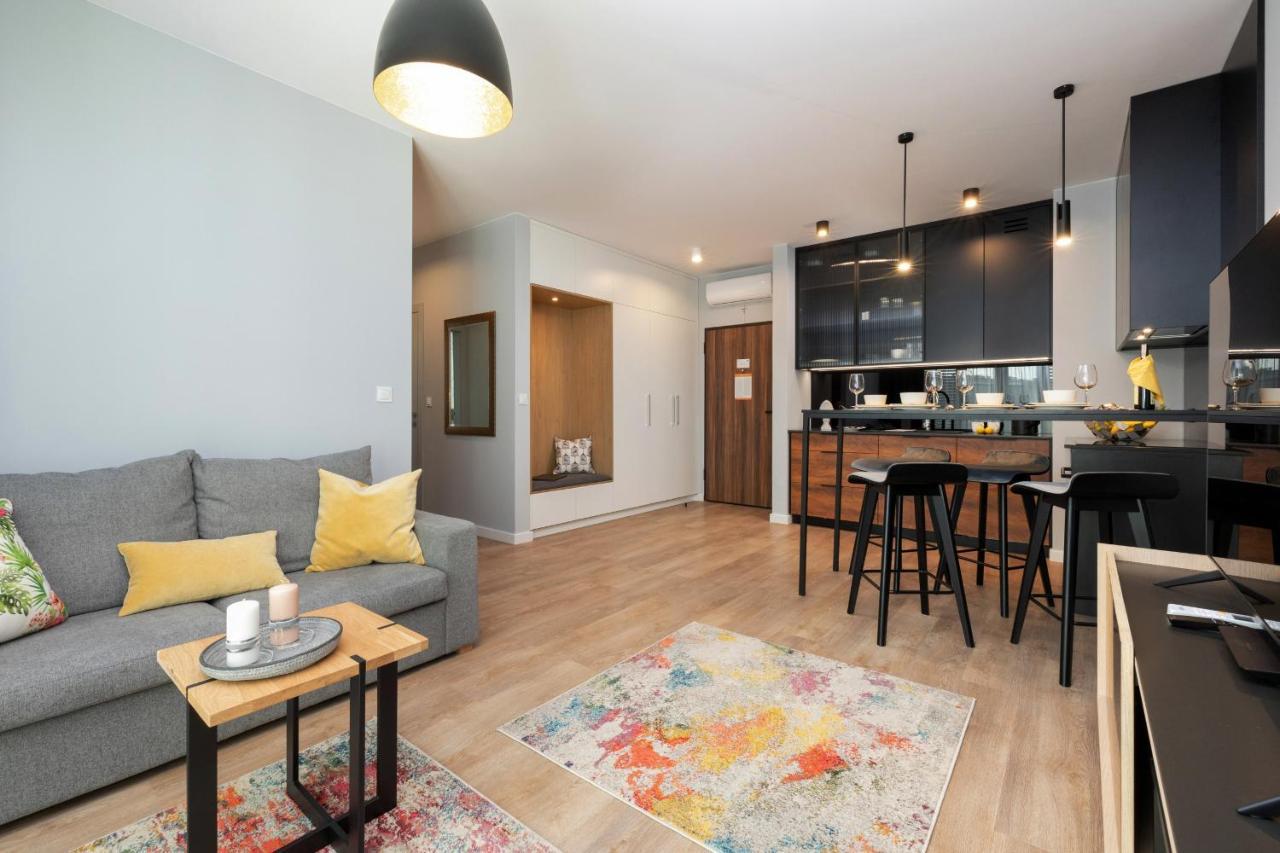 Exclusive Apartments Mostowa By Renters Prestige พอซนาน ภายนอก รูปภาพ