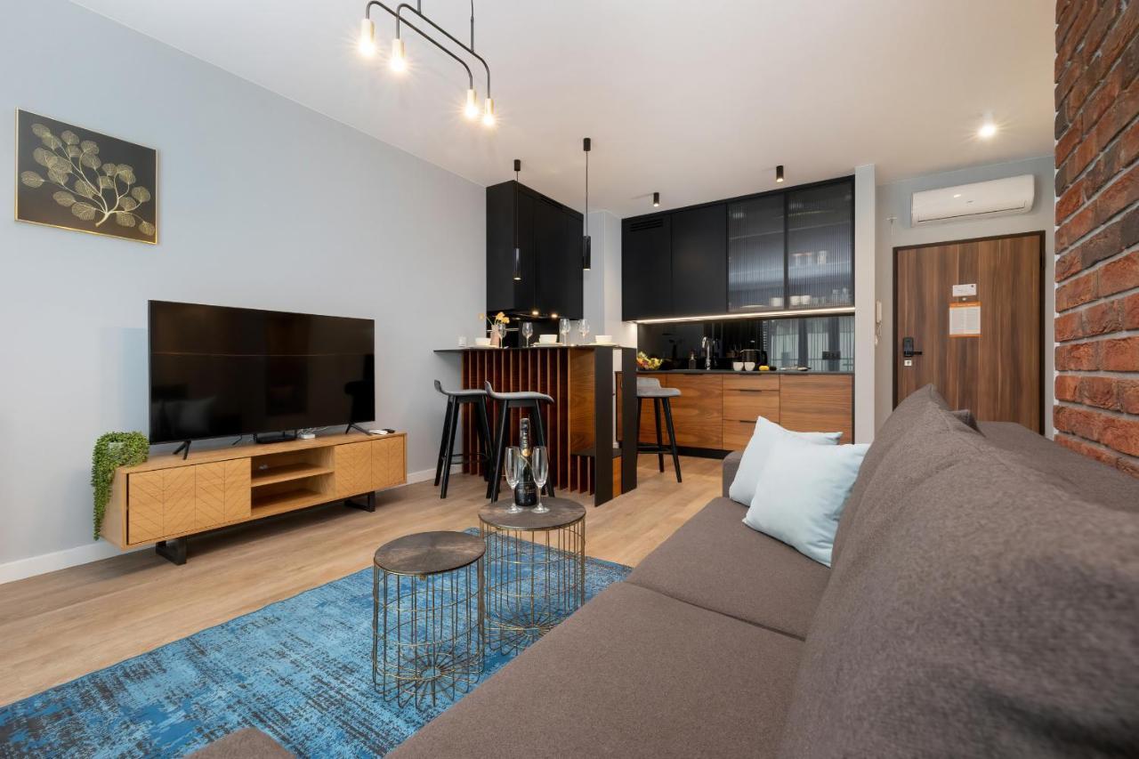 Exclusive Apartments Mostowa By Renters Prestige พอซนาน ภายนอก รูปภาพ